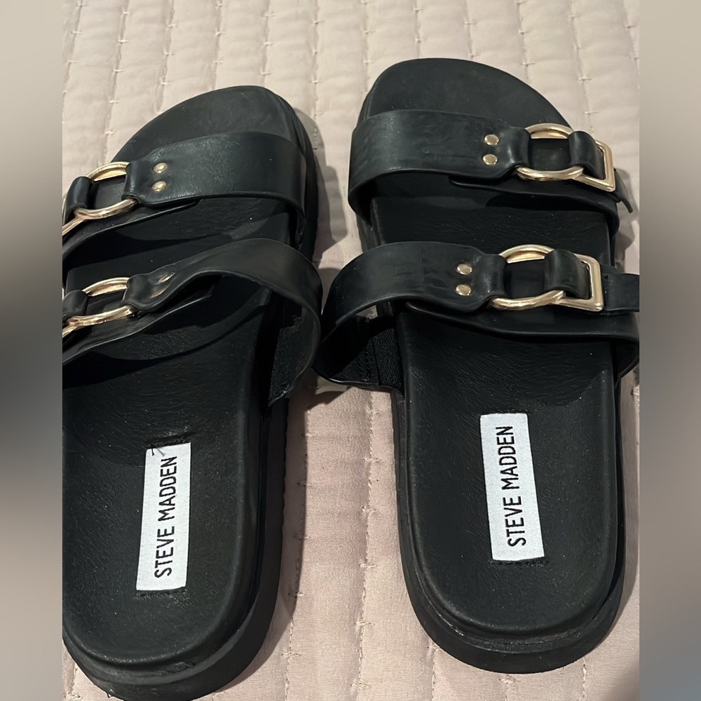 Steve Madden sandals
